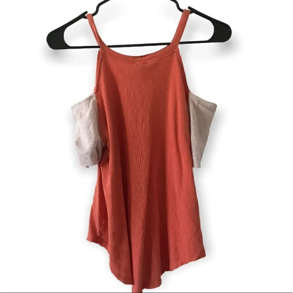 3/$15 We the free orange and beige off shoulder top